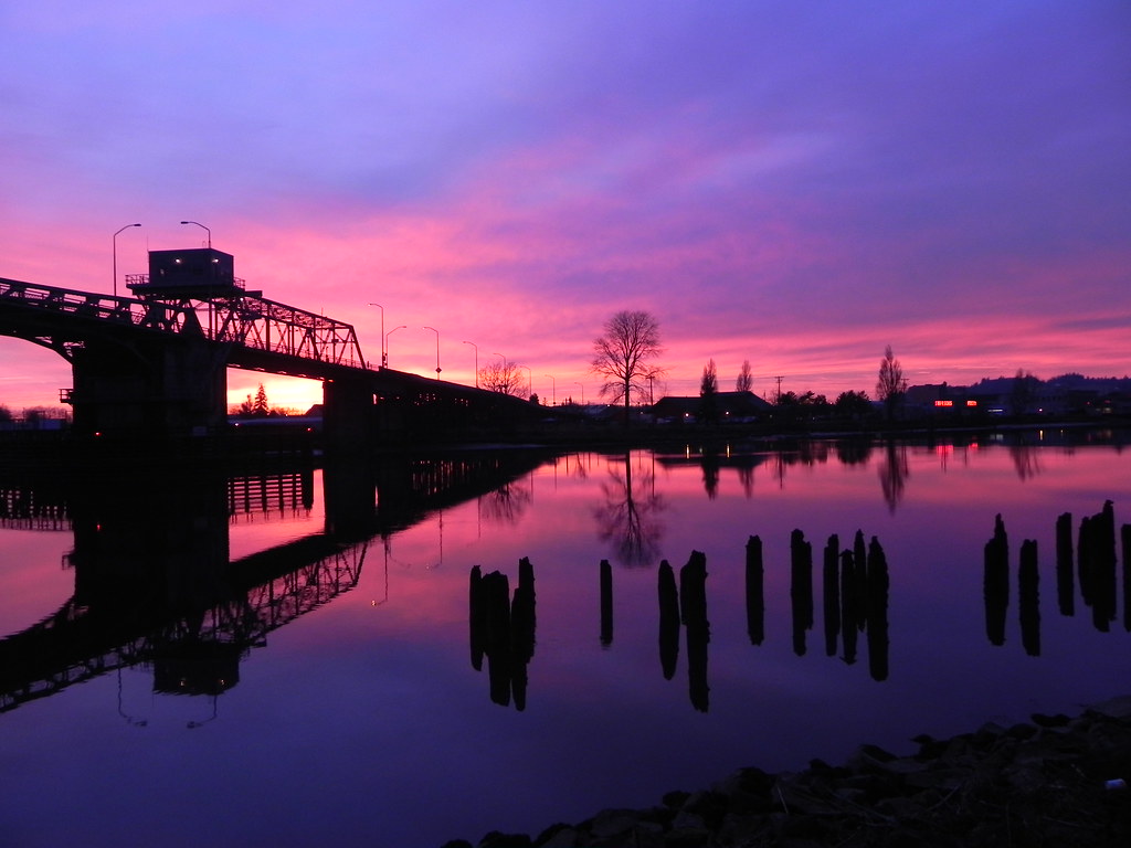 Sunset on the Hoquiam River 2 Simpson Avenue Bridge on th… Flickr