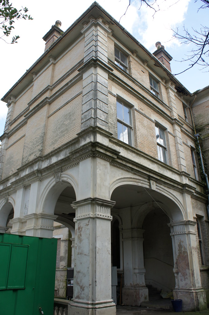 Radcliffe Court (formerly Wilderton), 51 Manor Road, Bourn… Flickr