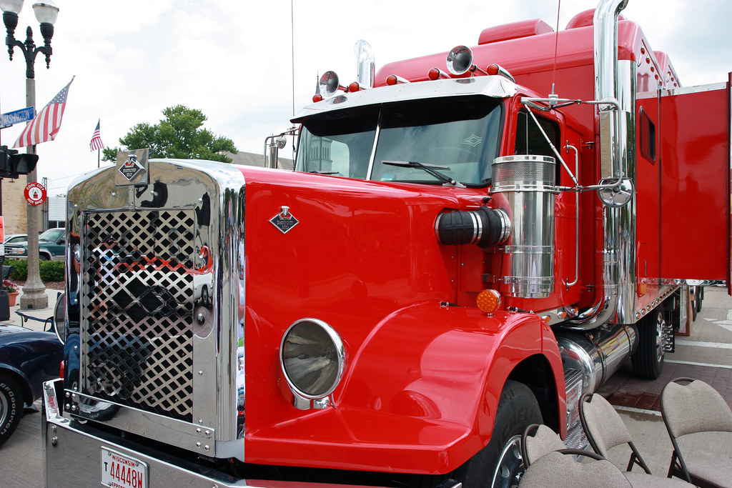 Red Giant Cool City Car Show, Two Rivers, Wisconsin Lester Public