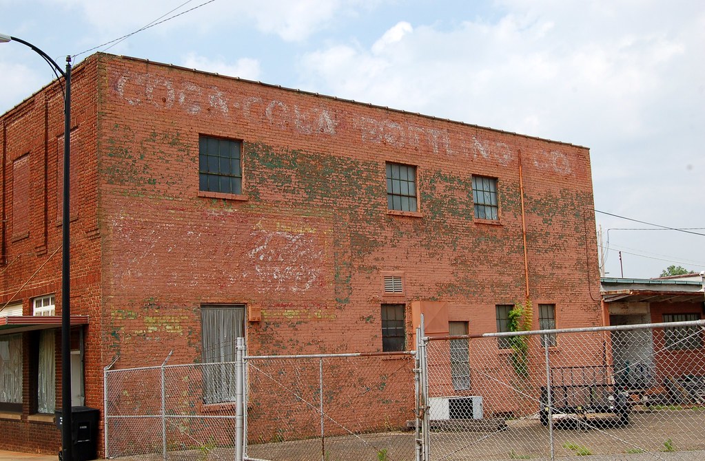 North Carolina, Forest City, CocaCola Bottling Co. (6,209… Flickr