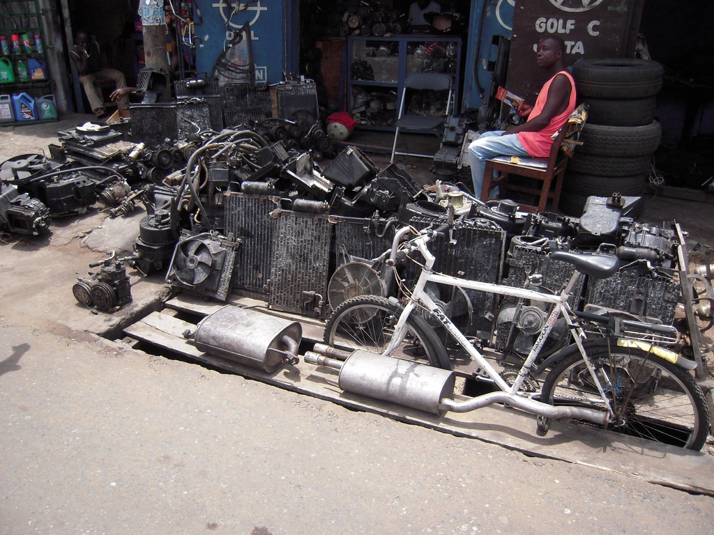 Agbogbloshie, Ghana Salvage Parts Store Sometimes salvage… Flickr