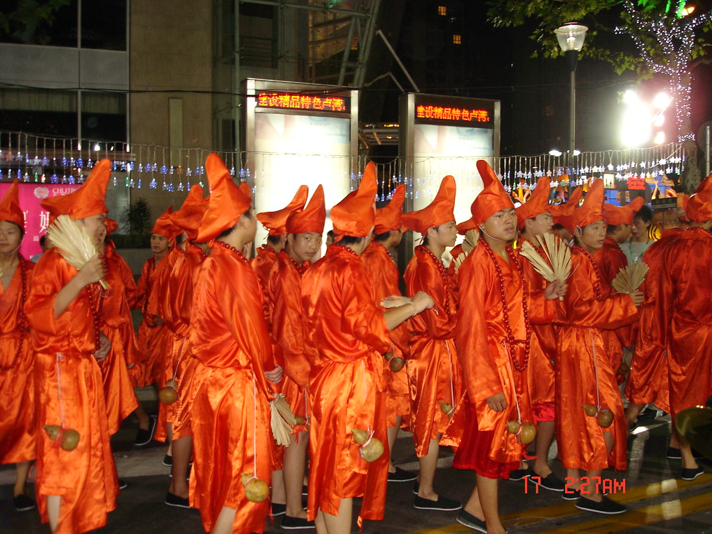 more performers for the parade alden Flickr
