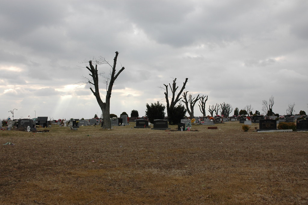 Alger cemetery Shawn Walker Flickr
