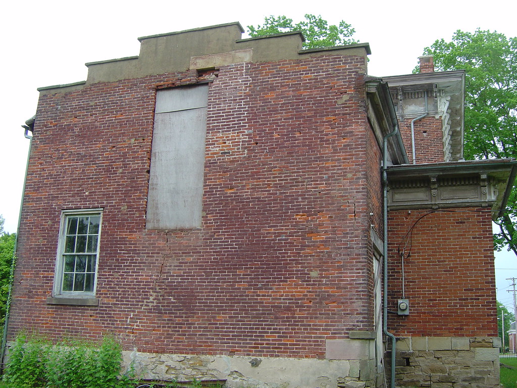Haunted Milan, Ohio This is the back of the house. This ho… Flickr