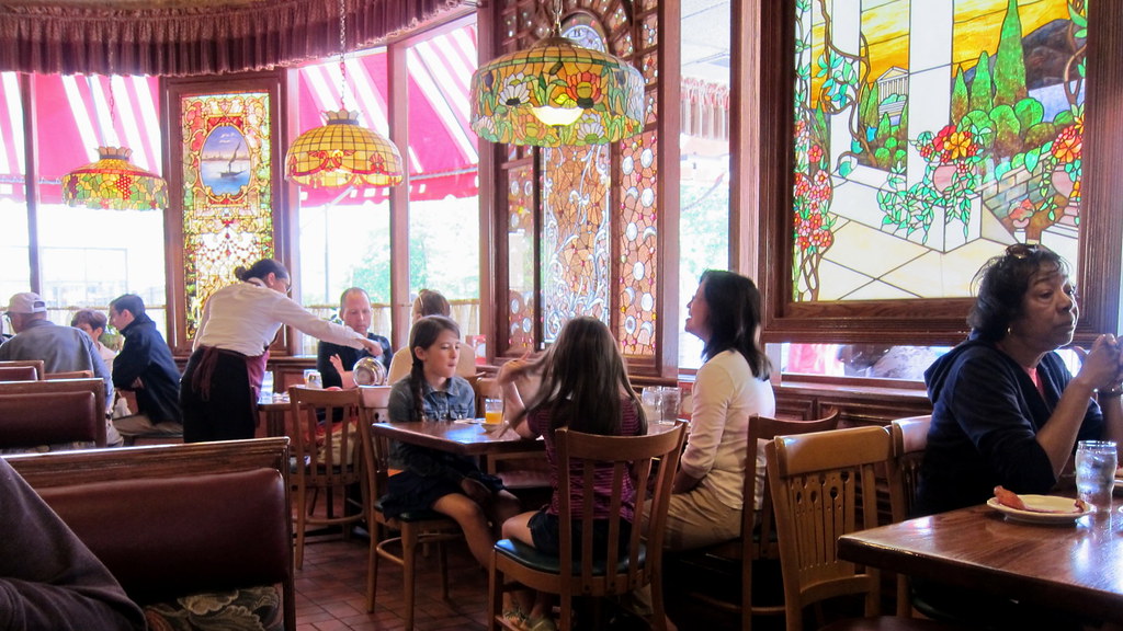 Wilmette Walker Bros Original Pancake House seriously … Flickr