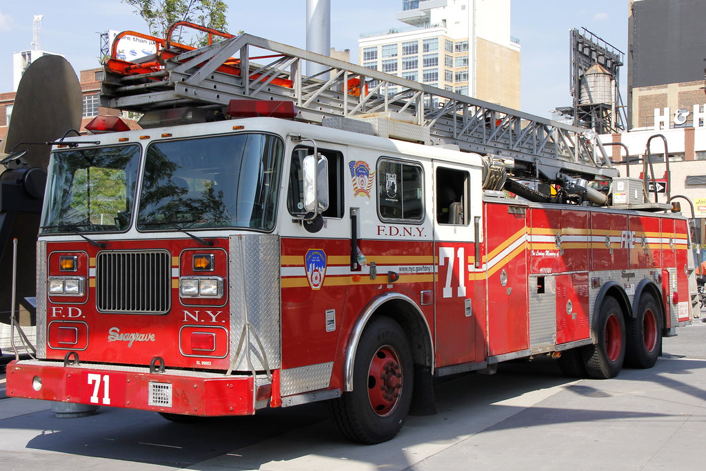 Picture Of New York City Fire Department Ladder Company 71… Flickr