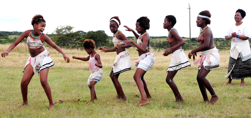 Khaya La Bantu Dancers Performing Traditional Xhosa Dance Flickr