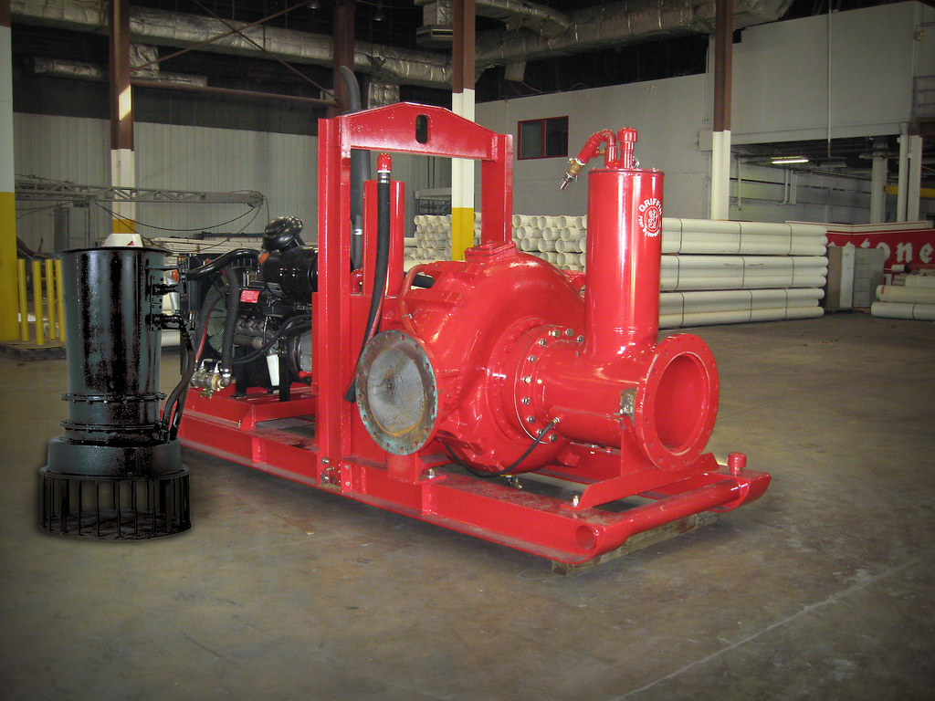 Two very different pumps that pump over 15,000 gallons per… Flickr