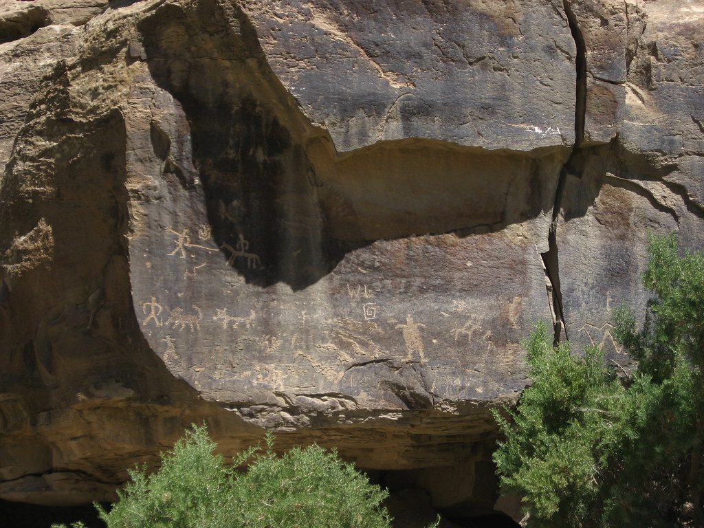 Nine Mile Canyon, Utah (3) Nine Mile Canyon is a canyon, a… Flickr