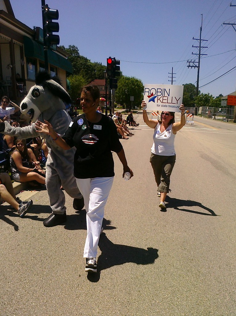 Bartlett Parade Robin, supporters and a Democratic donkey … Flickr