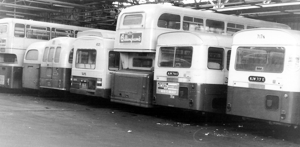 Bilston Street garage variety 1974 Seen on 15th December 1… Flickr