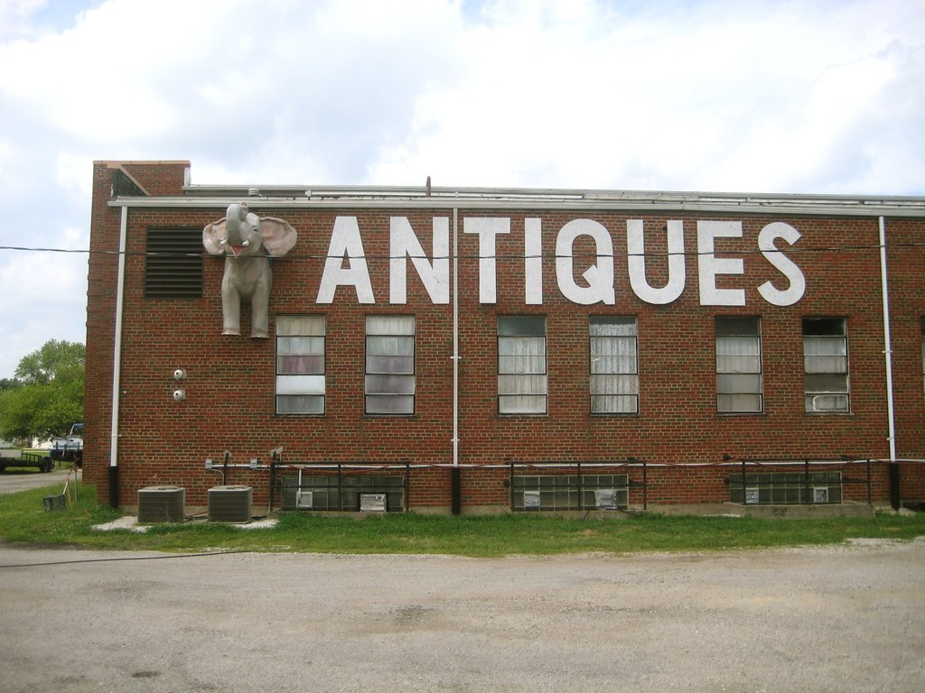 Pink Elephant Antique Store Staunton, IL Vance Reeser Flickr