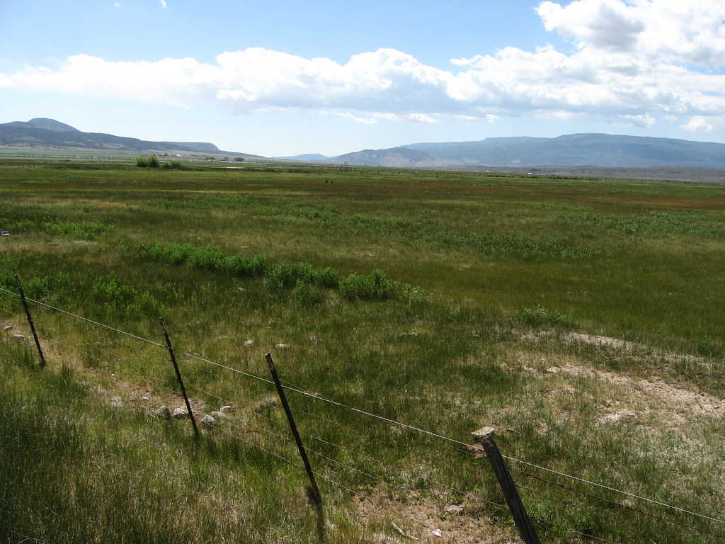 S.R. 24 Between Loa and Lyman, Utah Looking South Towards … Flickr