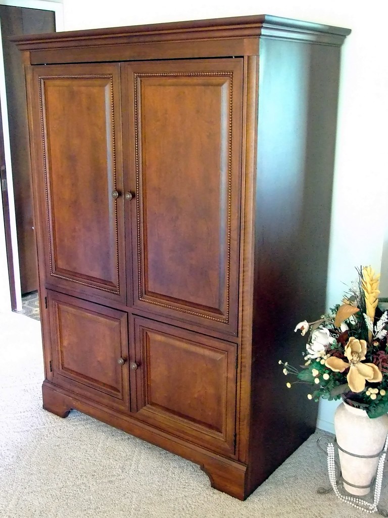 Cherry Wood Armoire TV Entertainment Center Cherry Wood Ar… Flickr