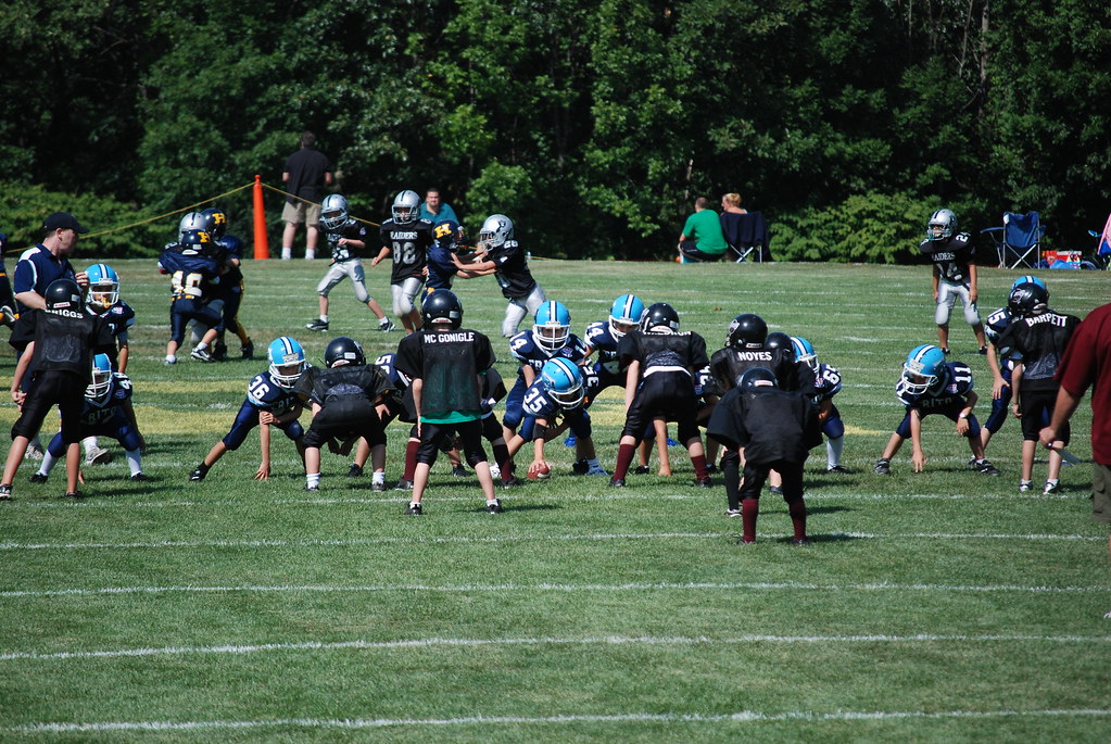 hooksett football jamboree 2010 087 cantsitstill Flickr