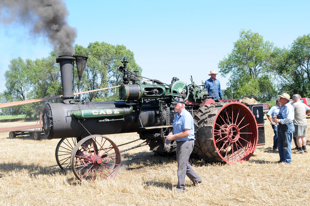 Threshing Rosholt, SD Threshermen Flickr