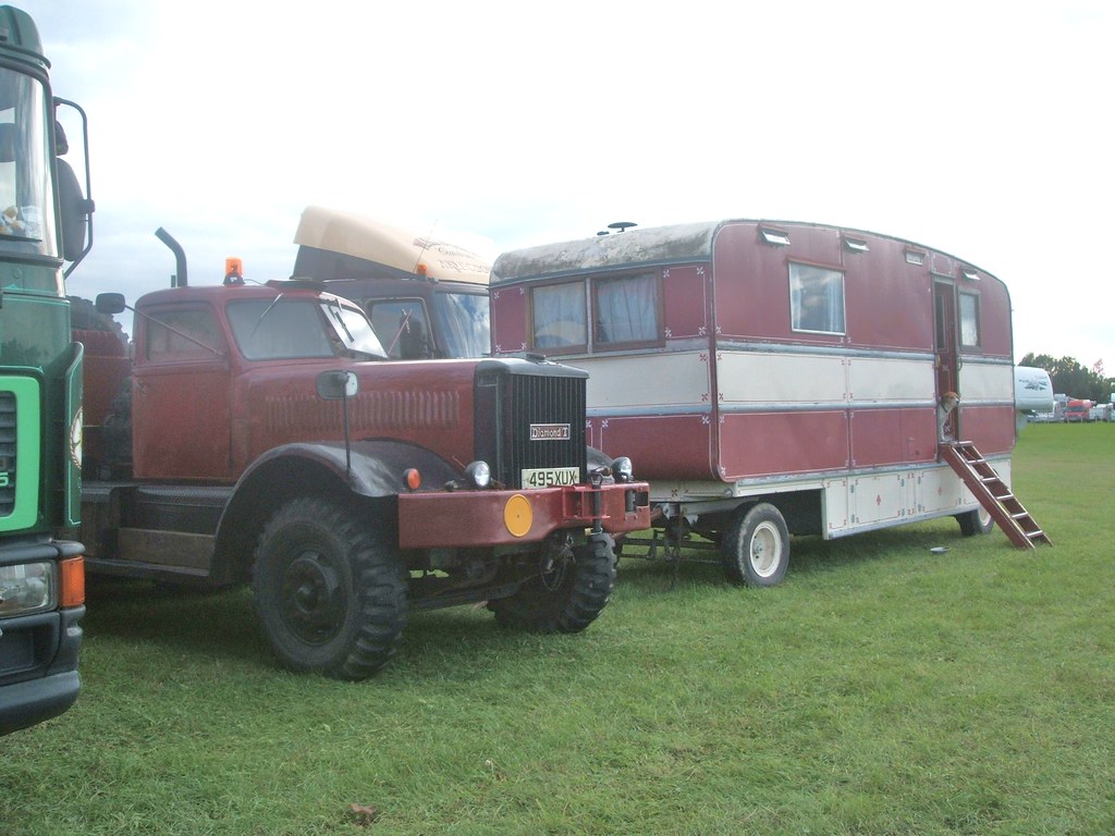 Pickering Vintage & steam Rally 2010 Diamond T & Living Va… Flickr