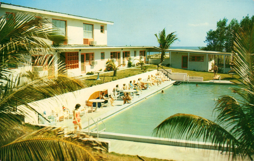 the_sea_dunes_apartments_melbourne_beach_FL Ryan Khatam Flickr