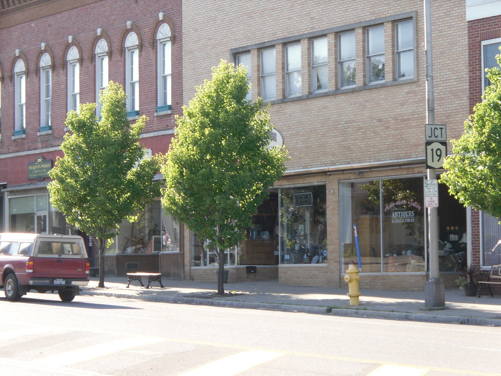 Le Roy, New York Le Roy, New York Doug Kerr Flickr