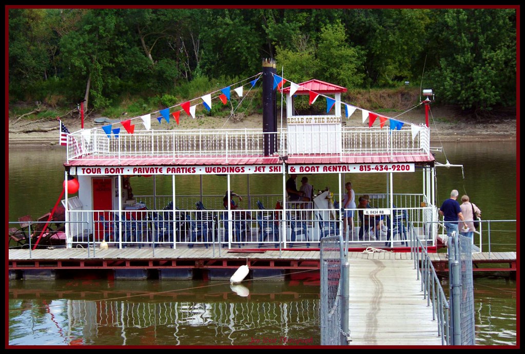 Paddle Boat on the Illinois RiverStarved Rock State Park… Flickr