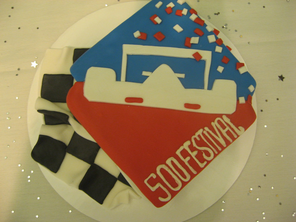 Indianapolis 500 Grooms Cake Vanilla Bean Cake with Vanill… Flickr
