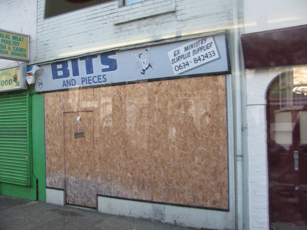 Chatham Luton rd BITS AND PIECES One of the several boarde… Flickr