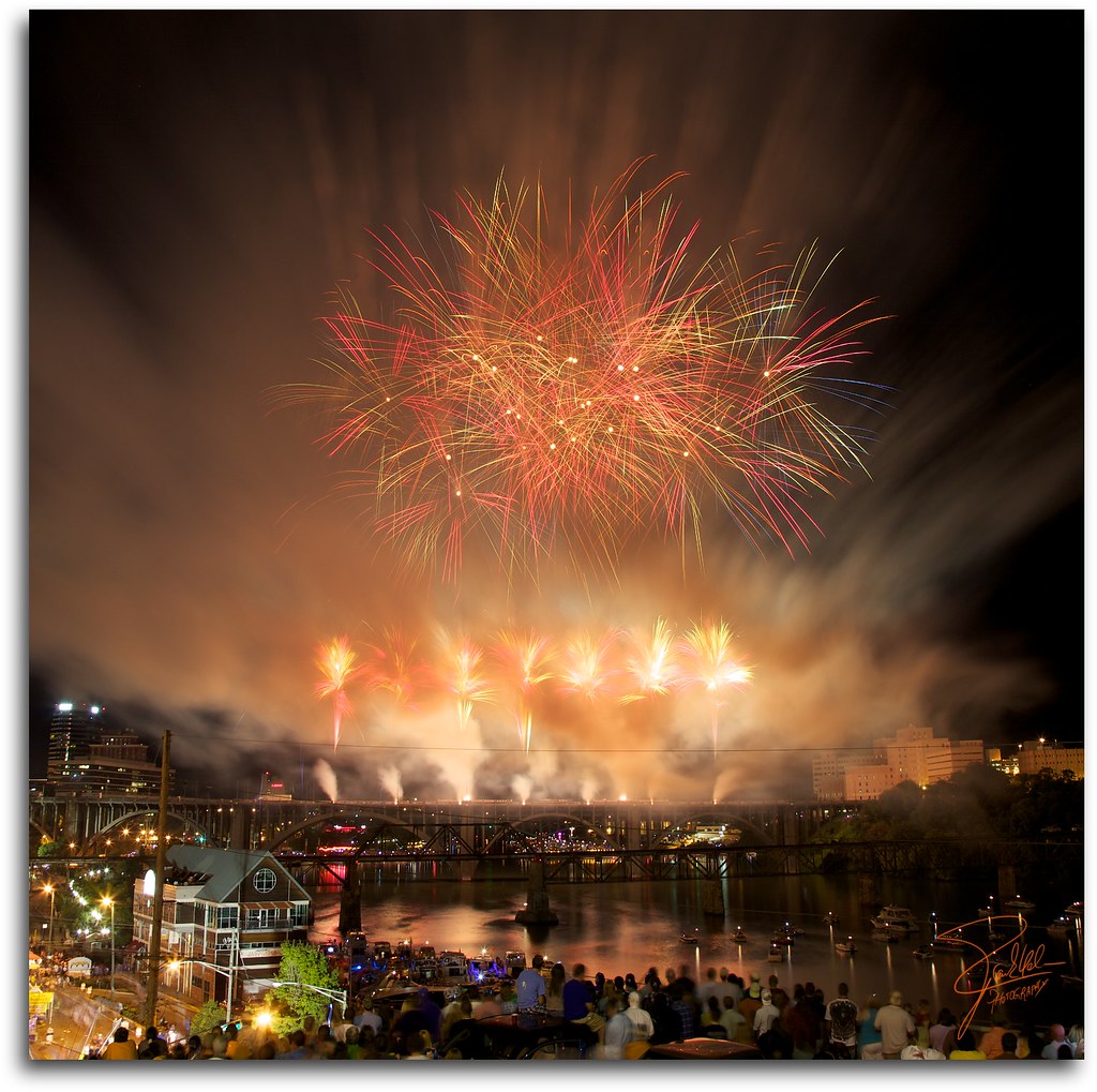 Boomsday Fireworks Boomsday 2010, Knoxville, Tennessee Frank Kehren