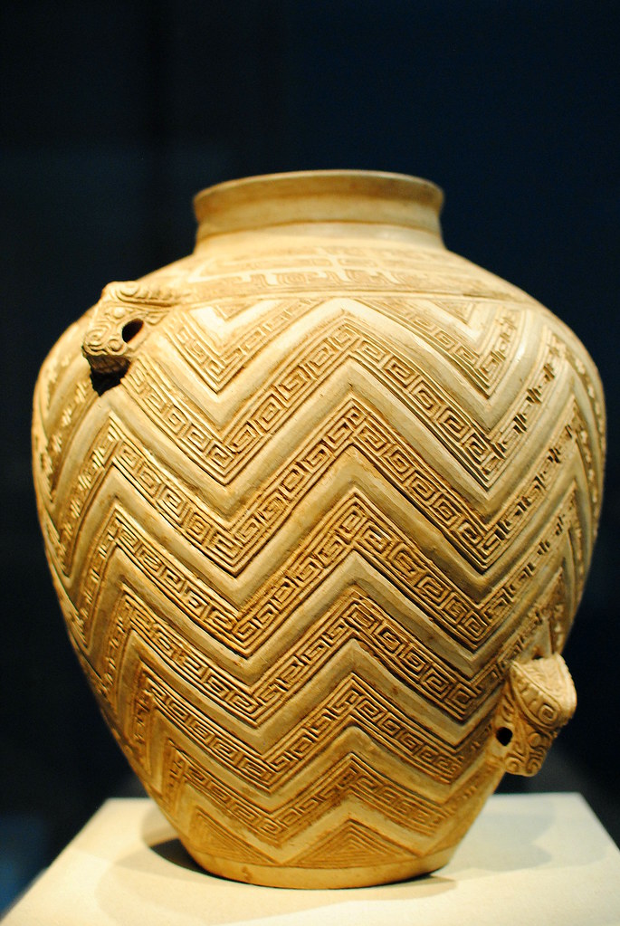 Ritual wine container Unglazed white pottery from the Shan… Flickr