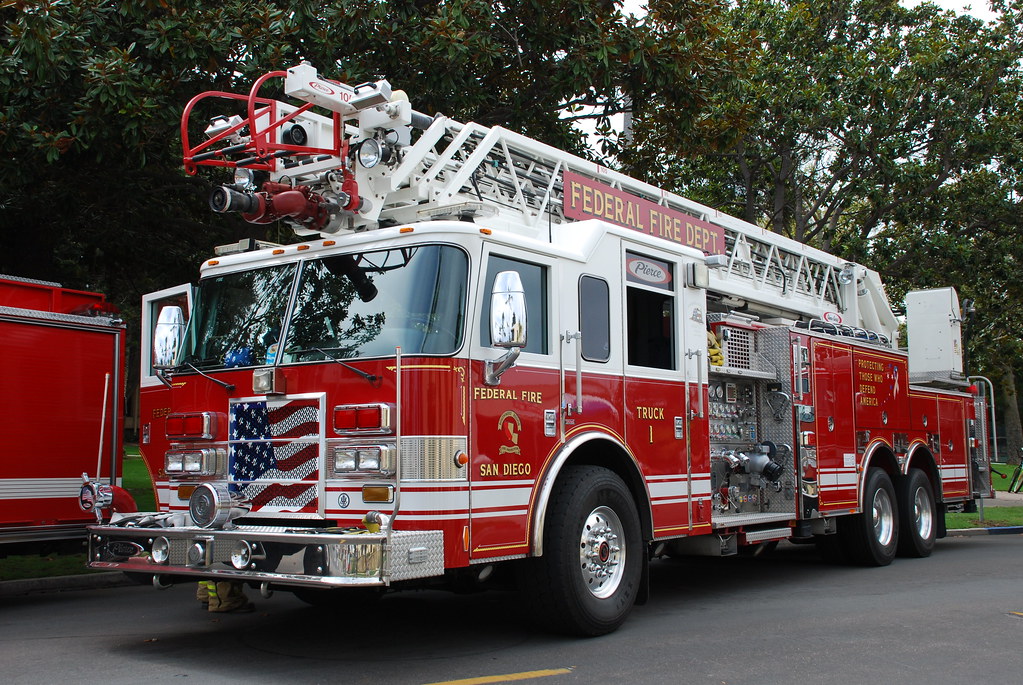 Federal Fire Dept. Pierce Dash ladder truck. So Cal Metro Flickr