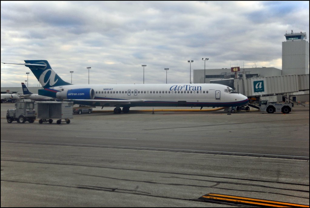 Air Tran 717200 N933AT A new siting for me... I think my … Flickr