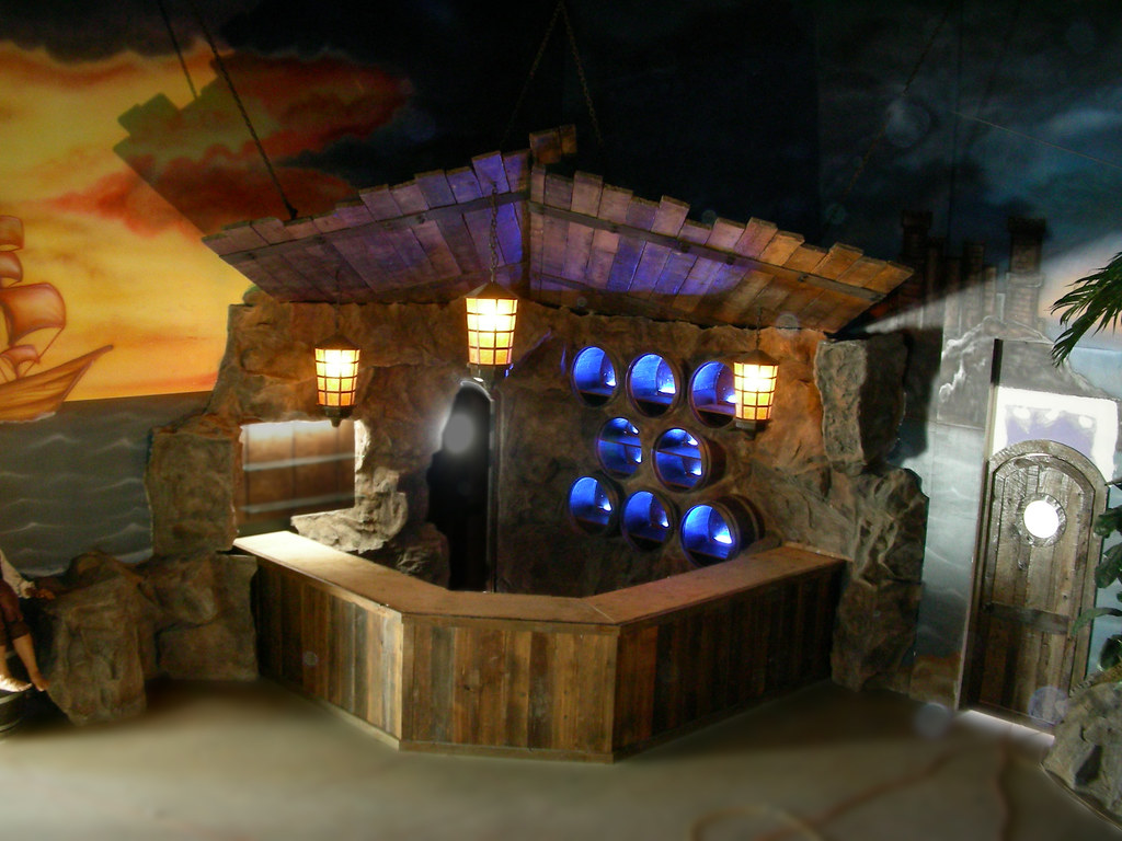 Themed Bar Design Tropical Bar Décor St. Kitts Experie… Flickr