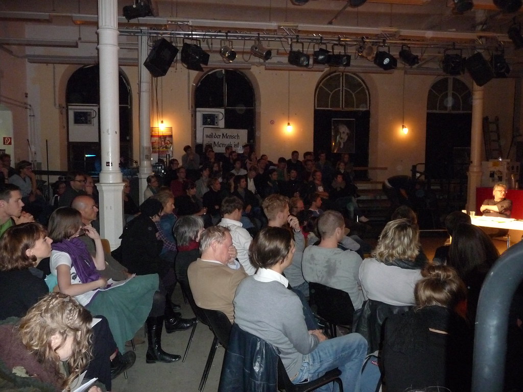 urbanize! Henri Lefebvre Die Stadt ins Werk setzen 4.10.10 a photo