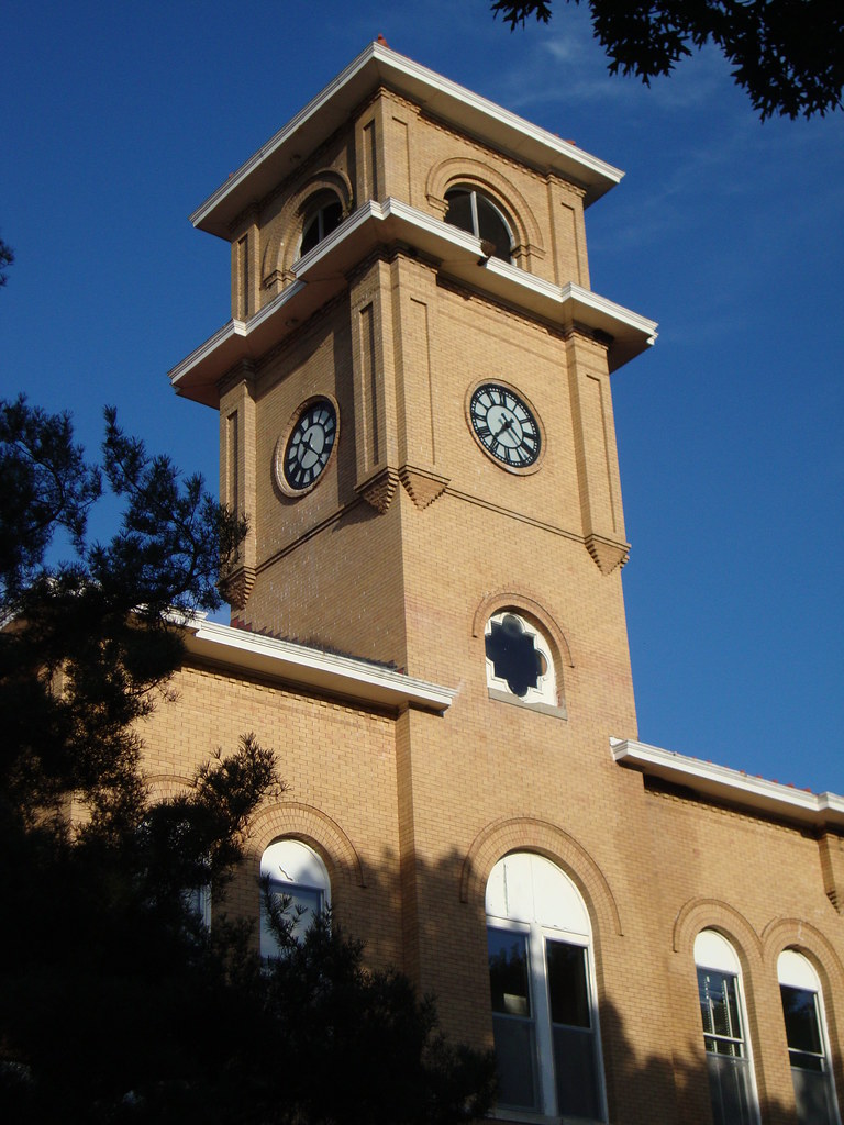 Elk County Courthouse Tower (Howard, Kansas) This beautifu… Flickr