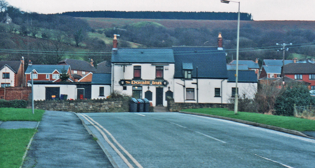 CWMBRAN The Dorallt Henllys Cwmbran January 1995 Flickr