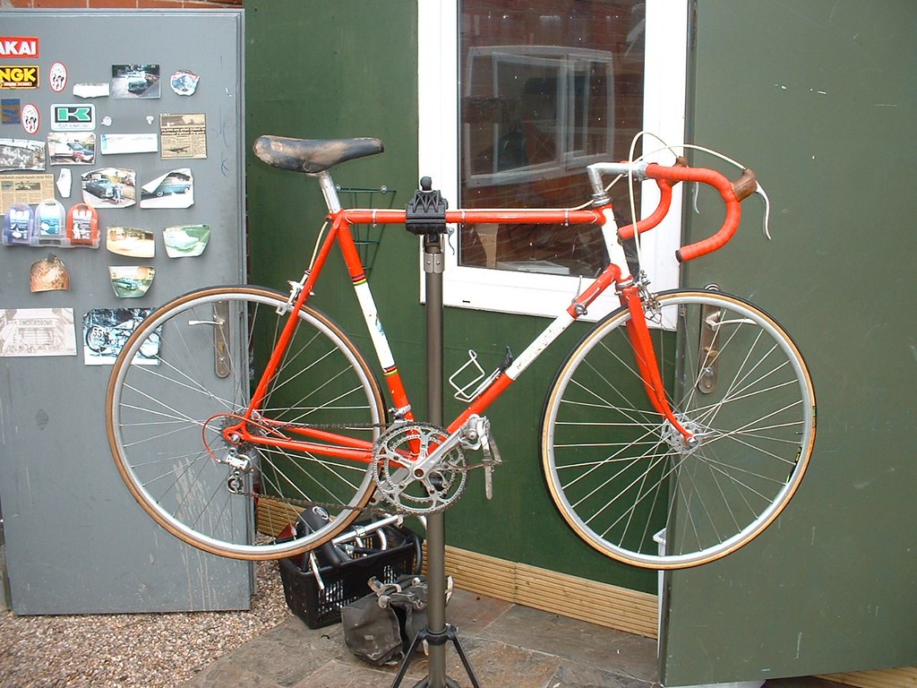 Flying Scot in racing trim Many thanks to ebay's tall1969… Flickr