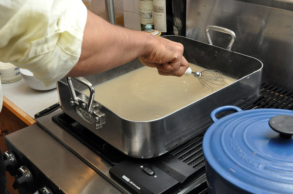 Making gravy In a Mauviel roasting pan. Didriks Flickr