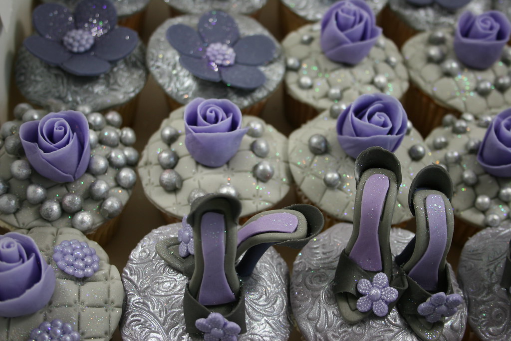 shoe cupcakes shoe cupcakes Elizabeth Solaru Flickr