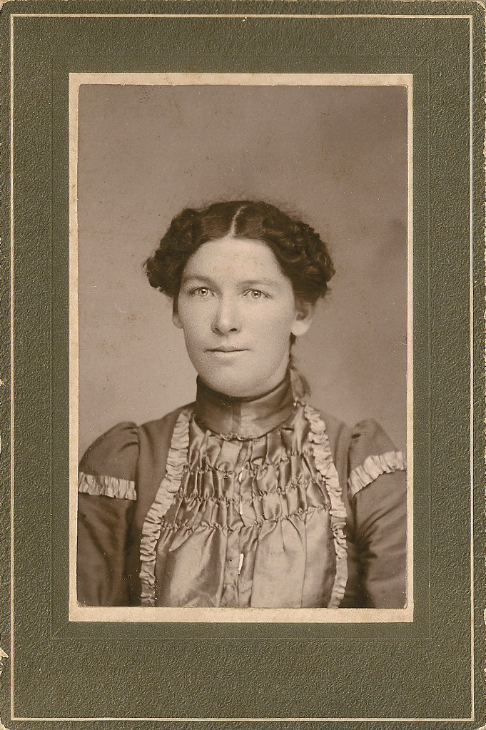 Frances estate sale find thanks sis! Linda Flickr