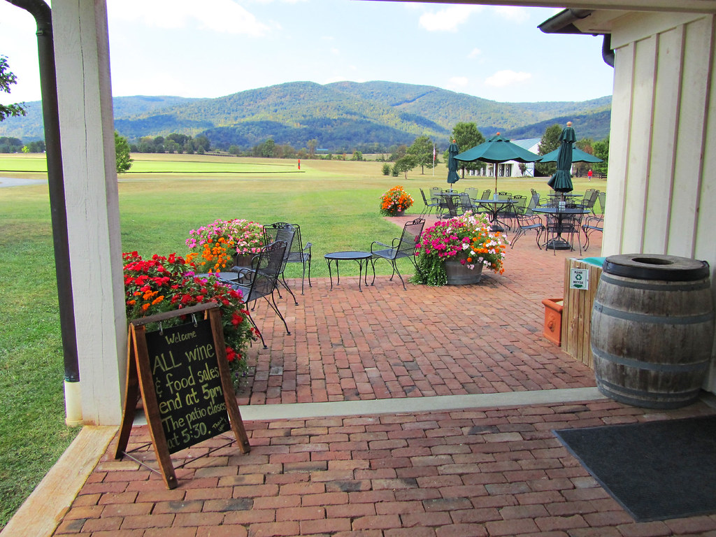 Kings Winery This winery was in a beautiful location. We h… Flickr