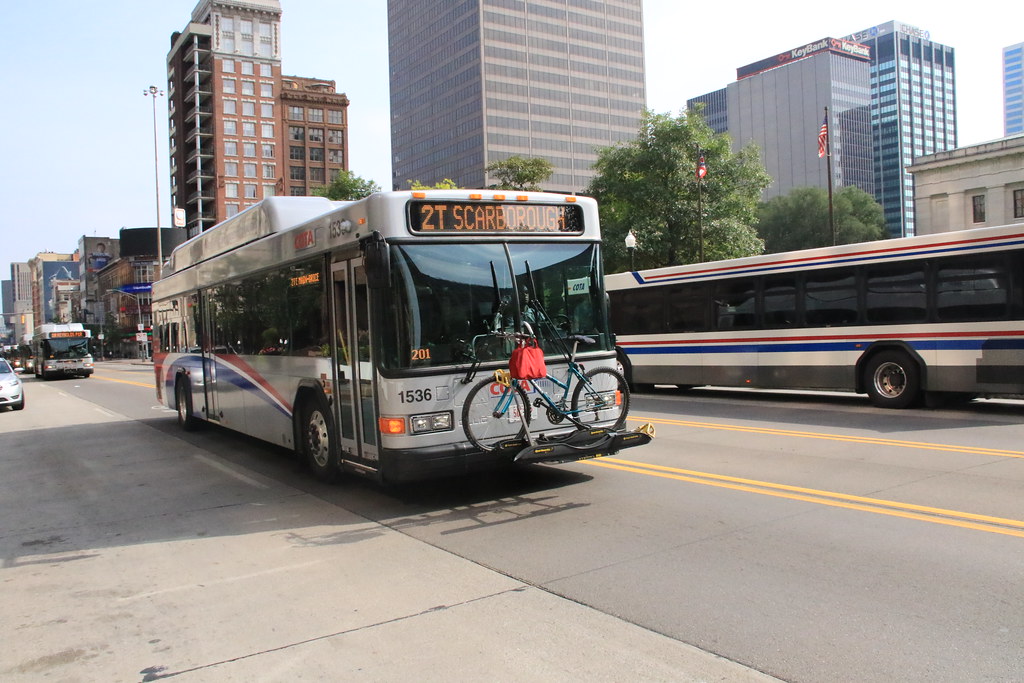Columbus Ohio COTA (Central Ohio Transit Authority) 1536 … Flickr
