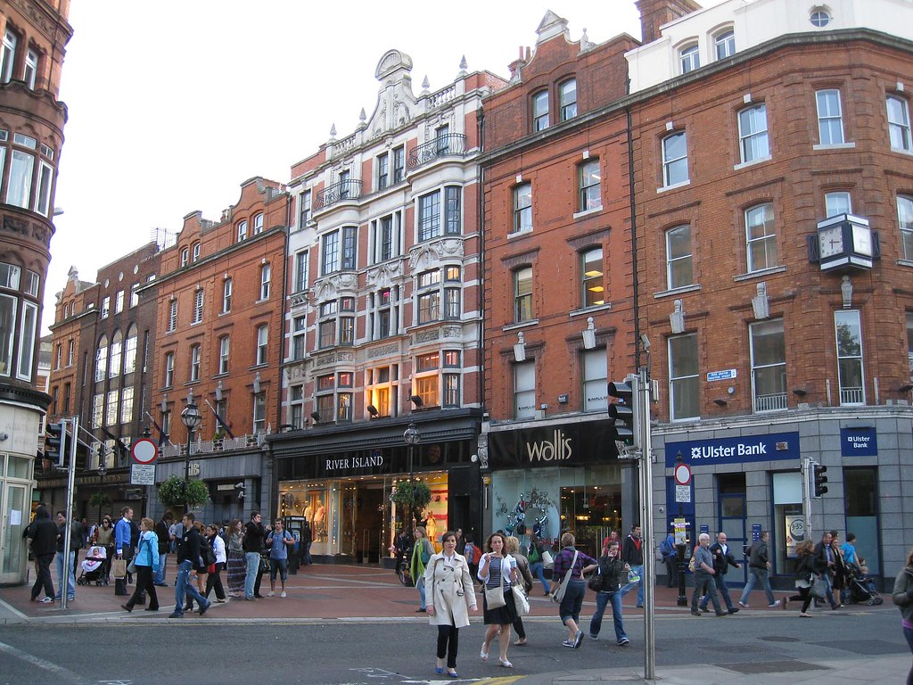 grafton street The primary pedestrianized shopping street … Flickr
