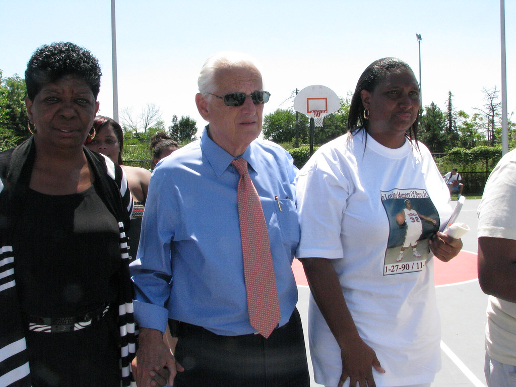 7.31.2010 Alfred Speer Village Basketball Court Dedicate… Flickr