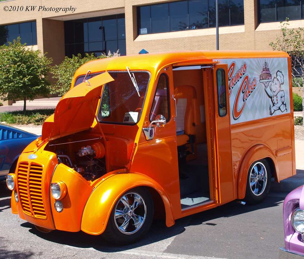 1962 Divco/B100 Truck 1962 Divco/B100 Truck at Blacktop Na… Flickr