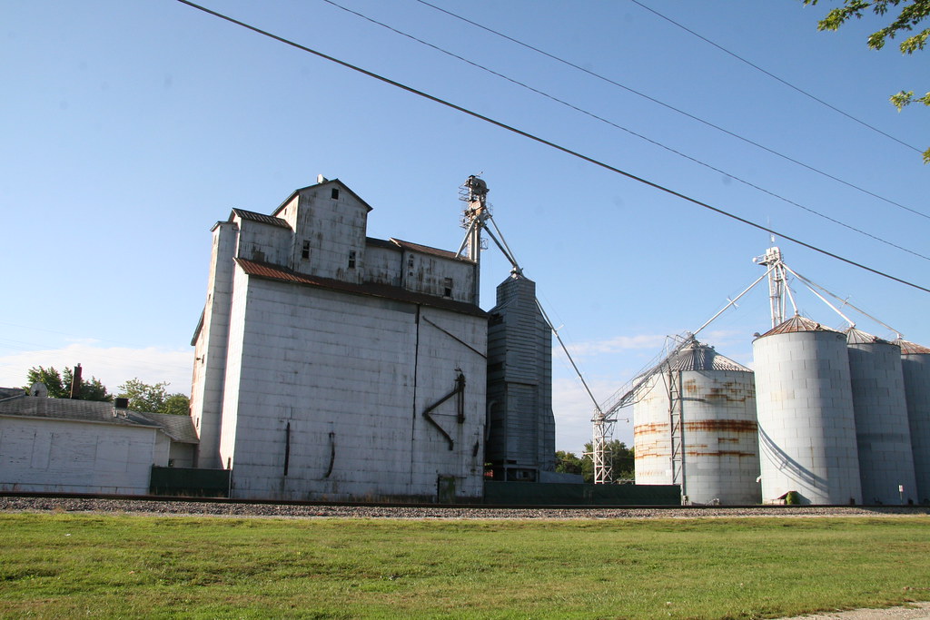 Mazon IL, Mazon Illinois, Grain Elevator, Grundy County a photo on