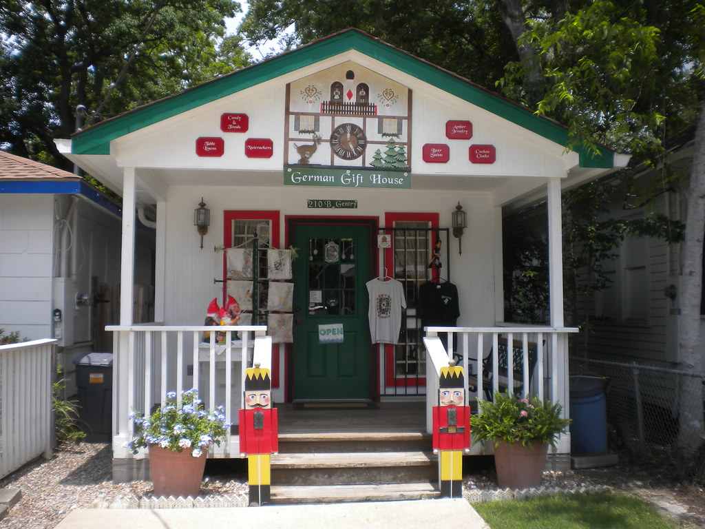 German Store nellypeg Flickr