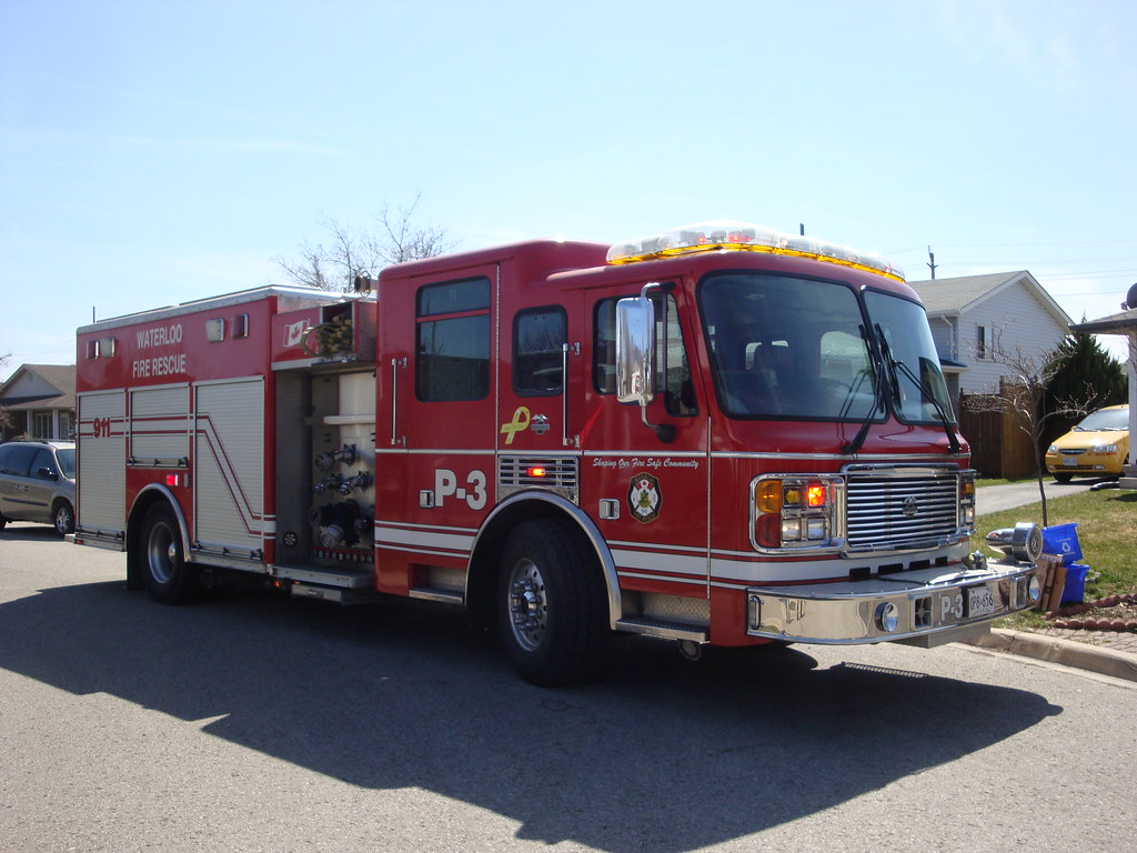 Waterloo, Ontario Waterloo Fire Rescue Pumper On scene a… Flickr