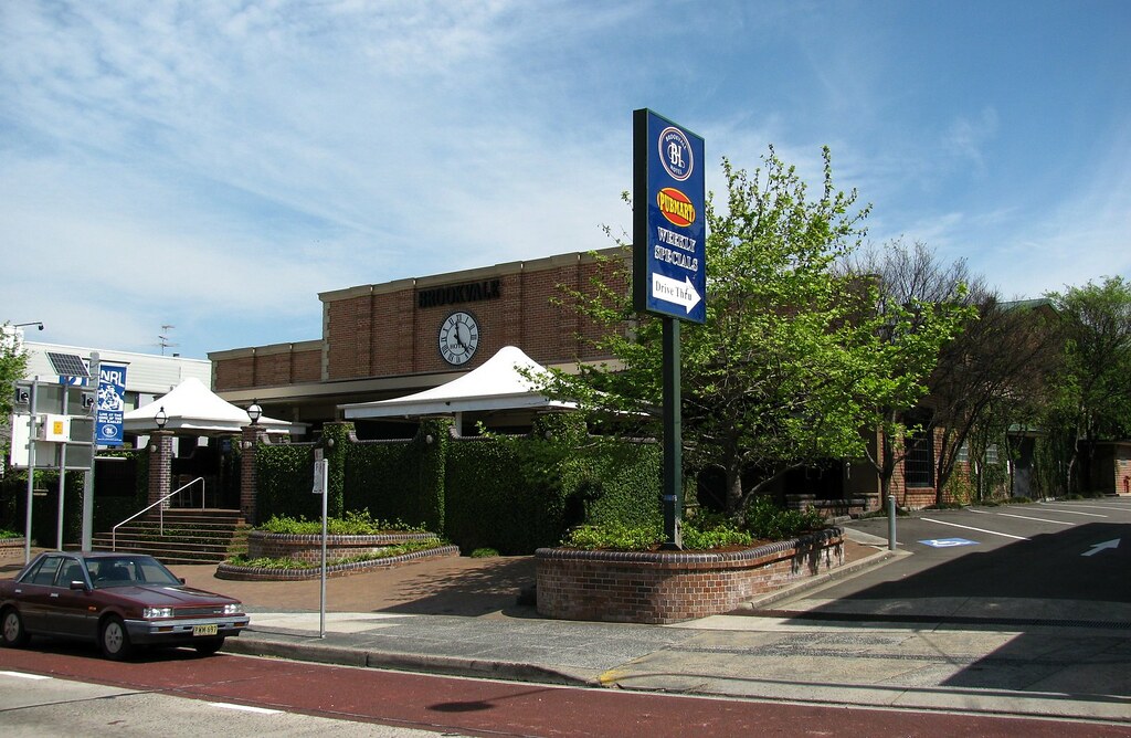 Brookvale Hotel, Brookvale, Sydney, NSW 511 Pittwater Rd, … Flickr