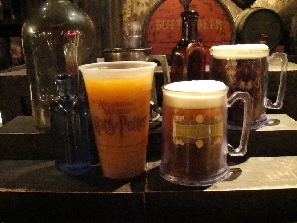 Wizarding World of Harry Potter Hog's Head pub beverages… Flickr
