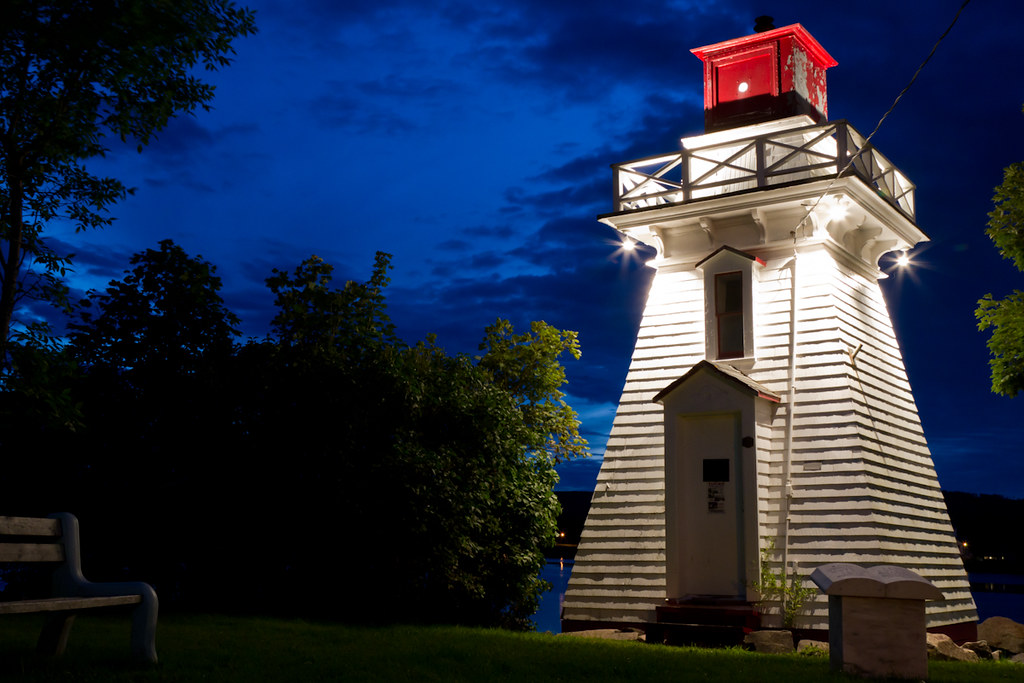 Annapolis Lighthouse Built in 1889, this light has guided … Flickr