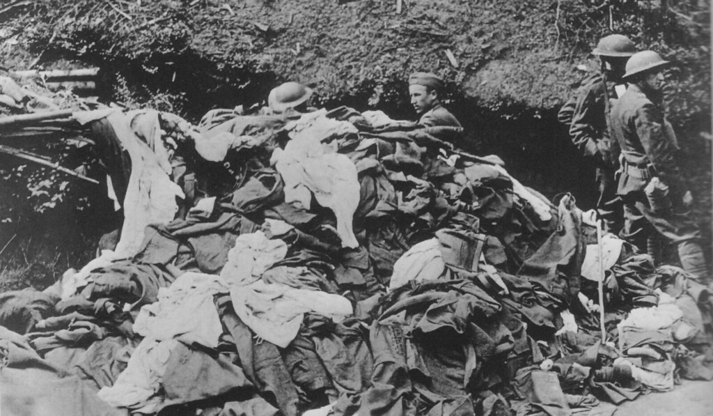WW1 Clothes with mustard gas, is collected and burned. Anders Flickr